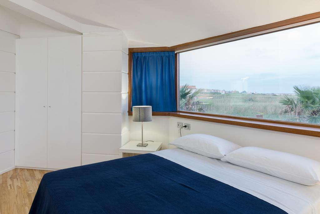 Lalena'S Garden Hotel Portopalo Di Capo Passero Eksteriør billede