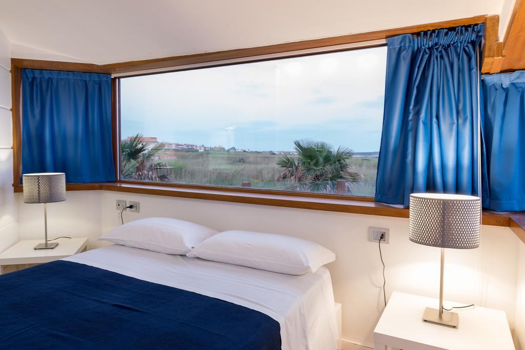 Lalena'S Garden Hotel Portopalo Di Capo Passero Eksteriør billede