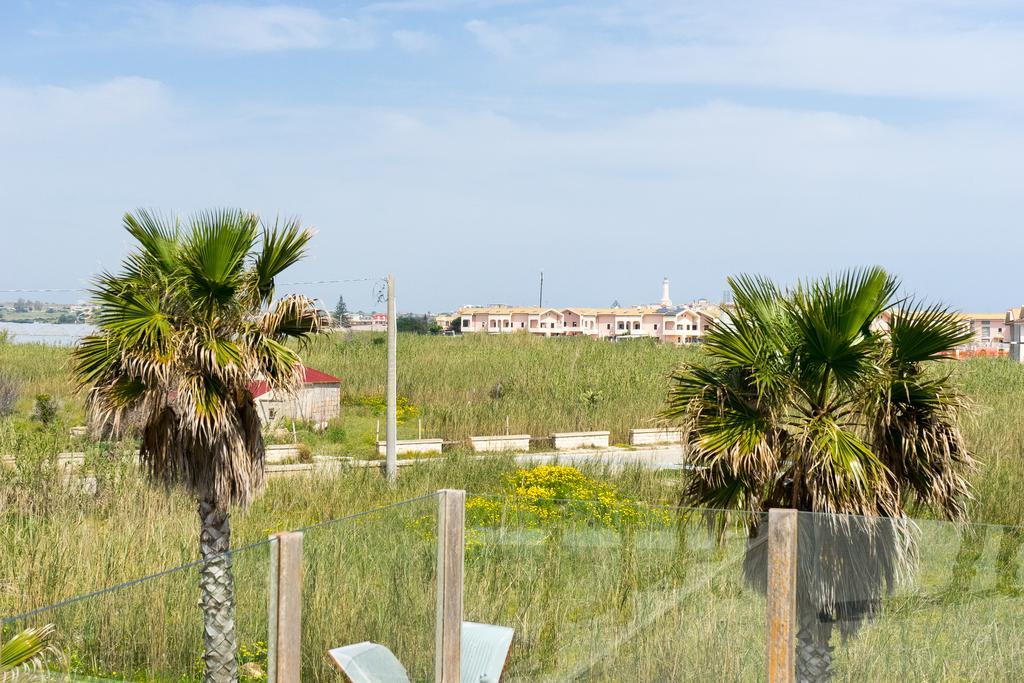 Lalena'S Garden Hotel Portopalo Di Capo Passero Eksteriør billede