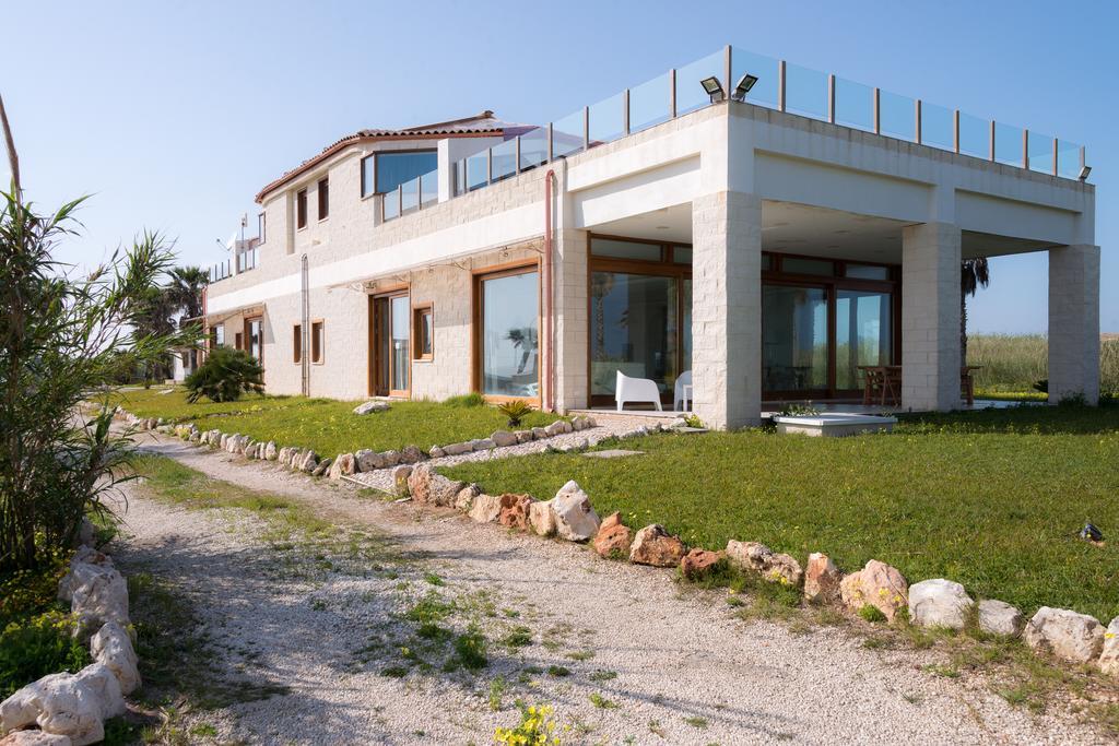Lalena'S Garden Hotel Portopalo Di Capo Passero Eksteriør billede